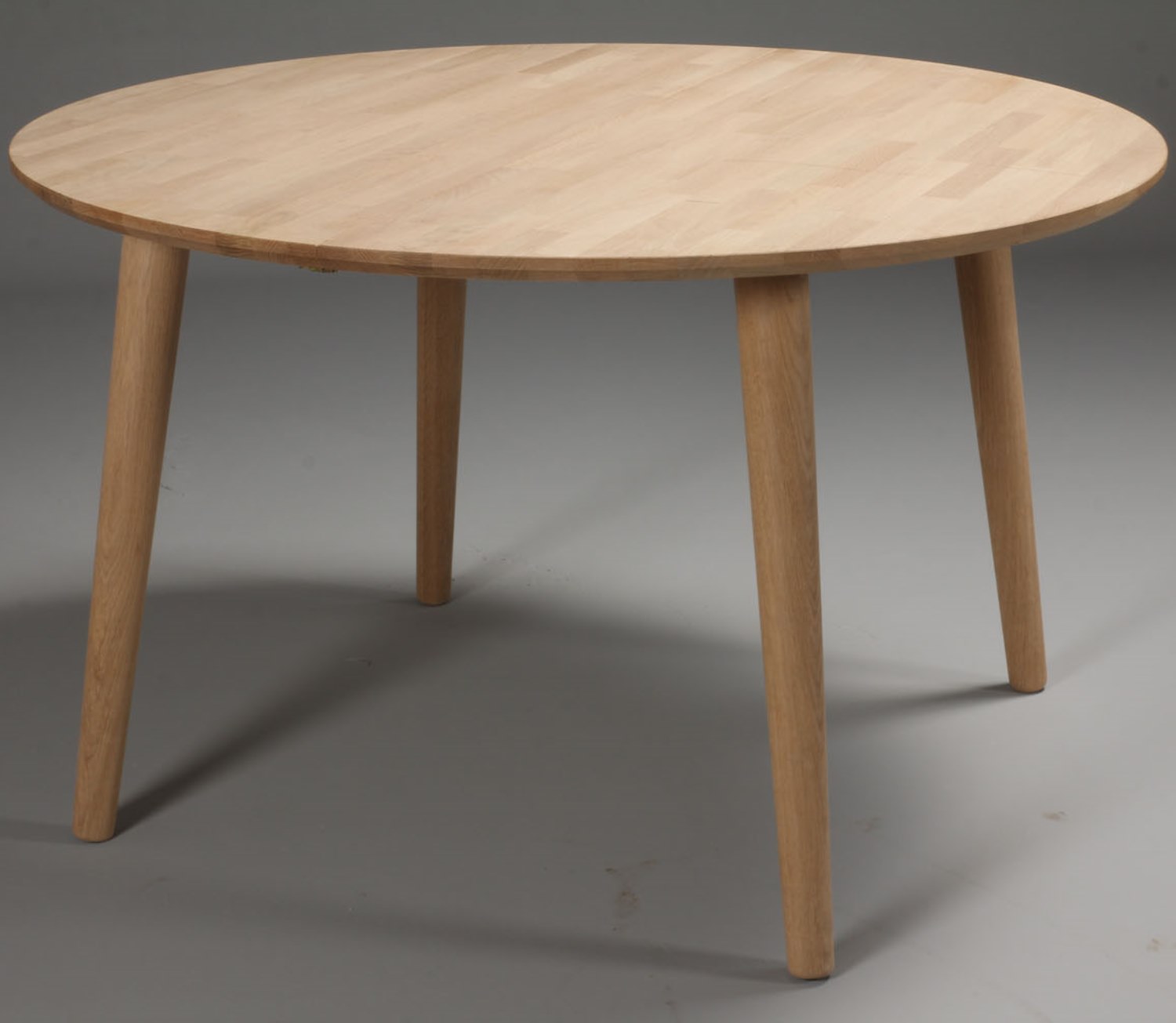 Tentacle Om Vær stille DT 100 - Rundt spisebord ø 120 cm. med 2 tillægsplader i massiv eg -  Nordiske designs - enkelt, tidløst og elegant - 3-Nordic