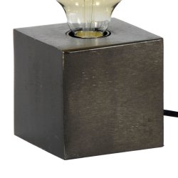 Cube - Bordlampe i metal med finish i sort nikkel