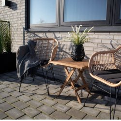 Mayor - Sofabord i teaktr - 50 x 50 cm.