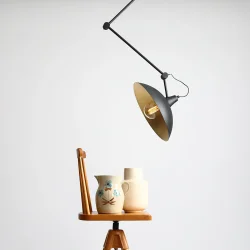 Mejlby - Loftlampe i sort metal og guldfarvet indlg