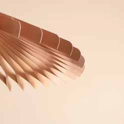 Nightfall - Pendel i bgetr og hvidt glas, diameter 69 cm.