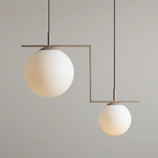 Moma - Loftlampe i beige metal og hvidt glas