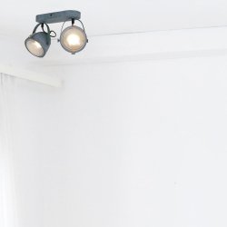 Ryder - spotlampe i gr metal, to skrme