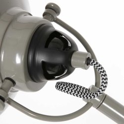 Brandon - bordlampe i tre metalfarver