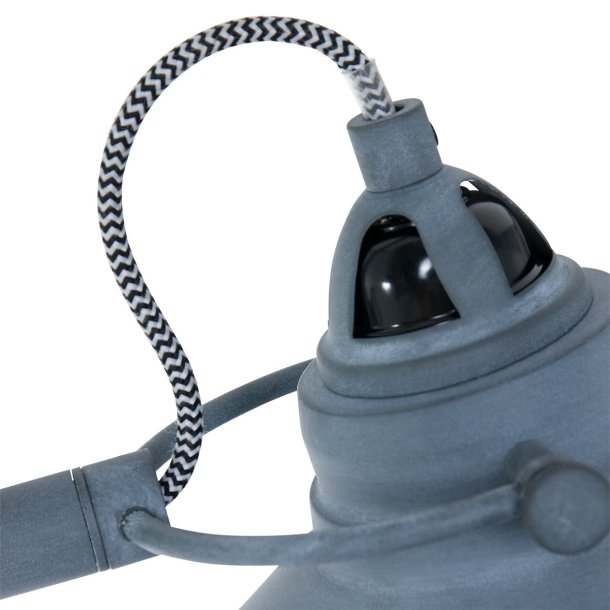 Vernon - gulvlampe i to metalfarver