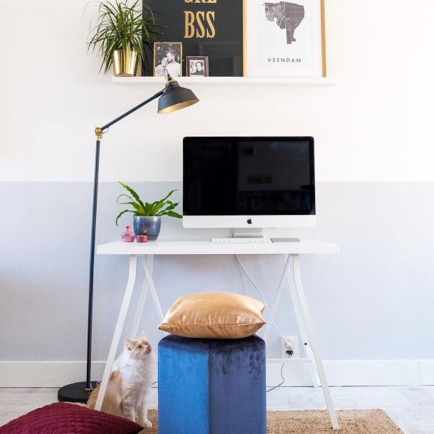 Vernon - gulvlampe i to metalfarver