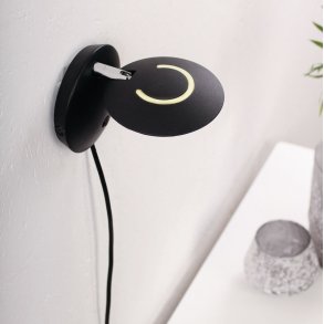 Solapa - vgglampa i tre metalliska frger