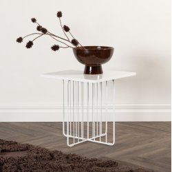 Cawey- Sofabord i hvidt stl og hvid topplade, 60 x 60 cm.