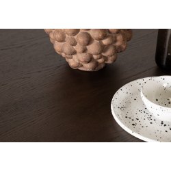 Cerca - Spisebord i mocca farvet egefiner, diameter 120 cm.