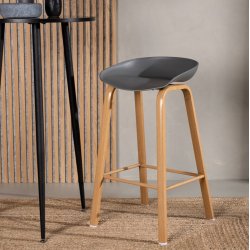 Soumi - 2 Barstole i metal med grt sde