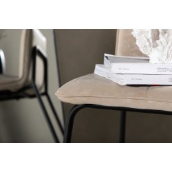 Bugg - 2 Barstole i metal og sde i beige microfiber