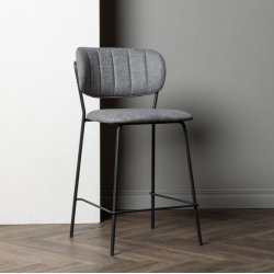 Graham - 2 Barstole i grt stof og metal