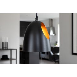 Scarlet - Pendel med en farvekombination af sort og kobber