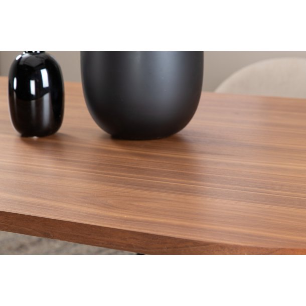 Floyd - Spisebord i valnddefiner, oval 200 x 90 cm.