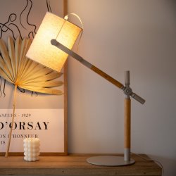 Crown - Bordlampe med stofskrm og stel i grt metal