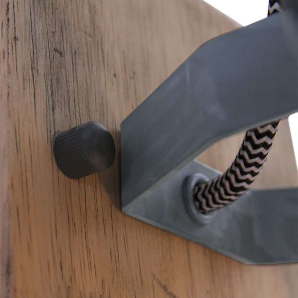 Hilo - spotlampe i metal, 2 forskellige finish