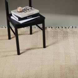 Bifrost - Tppe i beige uld, 250 x 350 cm.