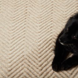 Bifrost - Tppe i beige uld, 250 x 350 cm.