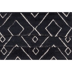 Nighty- Tppe i sort uld, 250 x 350 cm.