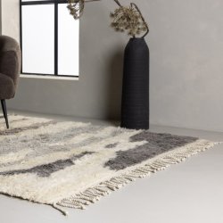 Multos - Tppe i flerfarvet uld, 300 x 400 cm.