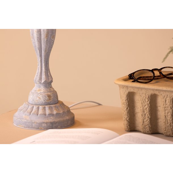 Newry- Bordlampe i beige tr og skrm af stof