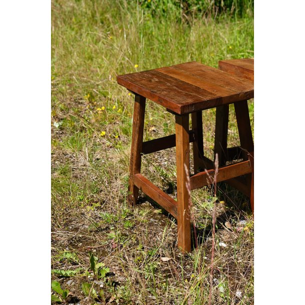 Cerron - Skammel i genbrugstr