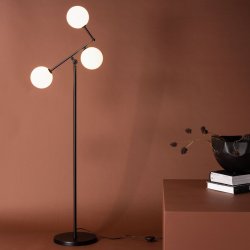 Morton - Gulvlampe i sort metal og glas