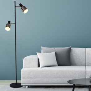 Alda - gulvlampe i stl og sort metal