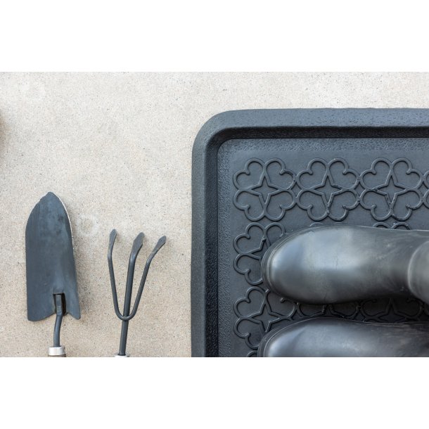 Luxor - Drmtte i sort gummi, 45 x75 cm.