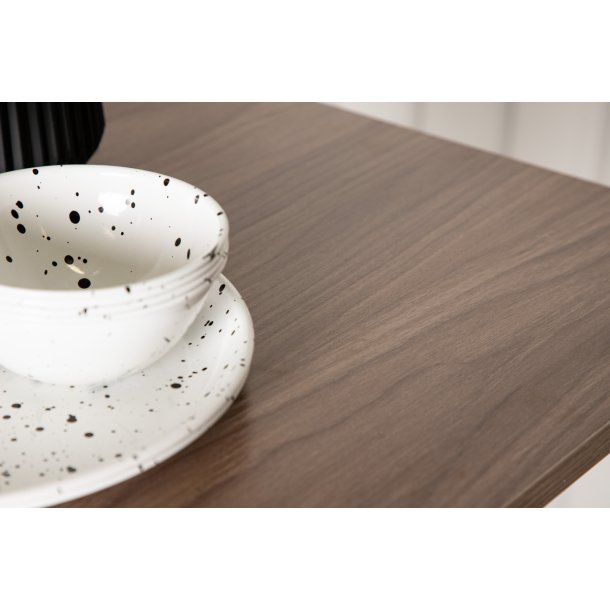 Winslet- Barbord i valnd dekor og sort metal