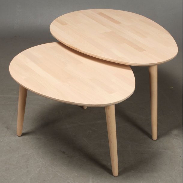 CT 10 - Sofabord i massiv bg med drbeform og strrelse 89 x 66 cm