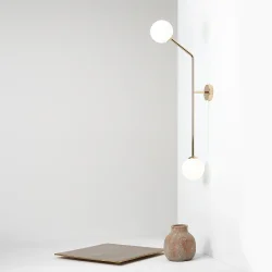 Limelight - Vglampe i guld farvet metal og hvidt glas, hjde 99 cm