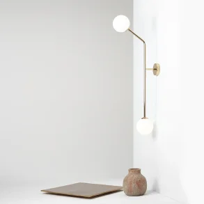 Limelight - Vglampe i guld farvet metal og hvidt glas, hjde 99 cm