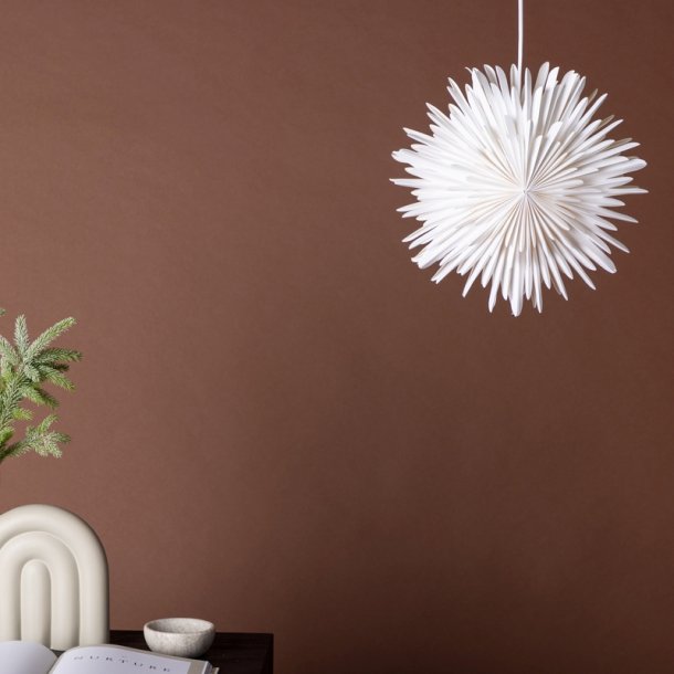 Topaz - Stjerneformet loftlampe i hvidt papir, fem strrelser
