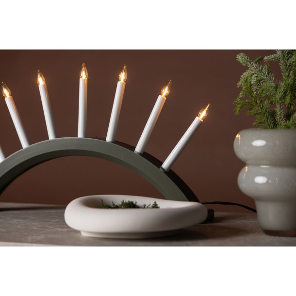 Rialto - Bordlampe i grnt tr med 7 Led-prer