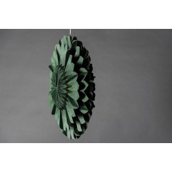 Juvela - Loftlampe i grn foldet papir, diameter 60 cm.
