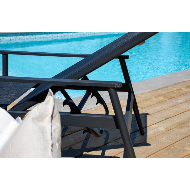 Ajim - Solvogne i sort aluminium og sort stof, 2 stk.