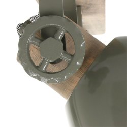 Bates - spotlampe med tre skrme i fem forskellige finish