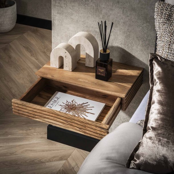 Hacho - 2 Sengeborde i massiv akacietr, bredde 40 cm.