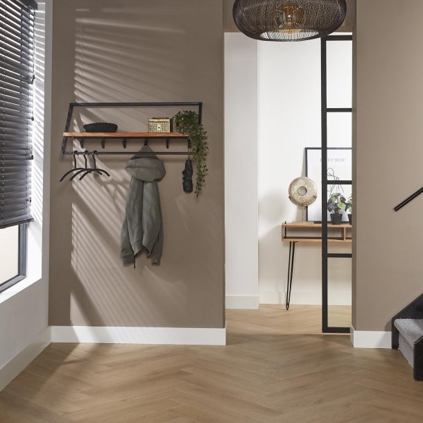 Angle - Hattehylde i akacietr