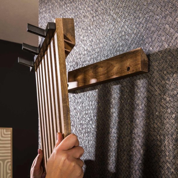 Zanzibar - Knagerkke i massiv mangotr med 6 knager