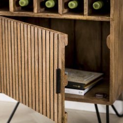 Zanzibar - Vinreol i massiv mangotr