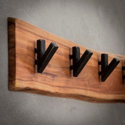 Acara8 - Knagerkke  i massivt akacietr med otte knager