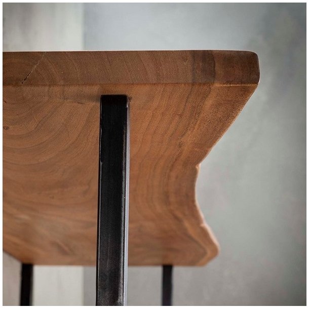 Acai87 - Hattehylde i massivt akacietr med knager