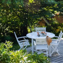 Expa - Spisebord med folde funktion, hvid mahogni, diameter 110 cm.