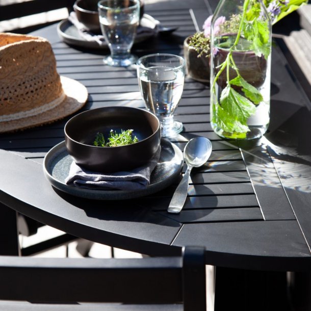 Expa - Spisebord med folde funktion, sort mahogni, diameter 110 cm.