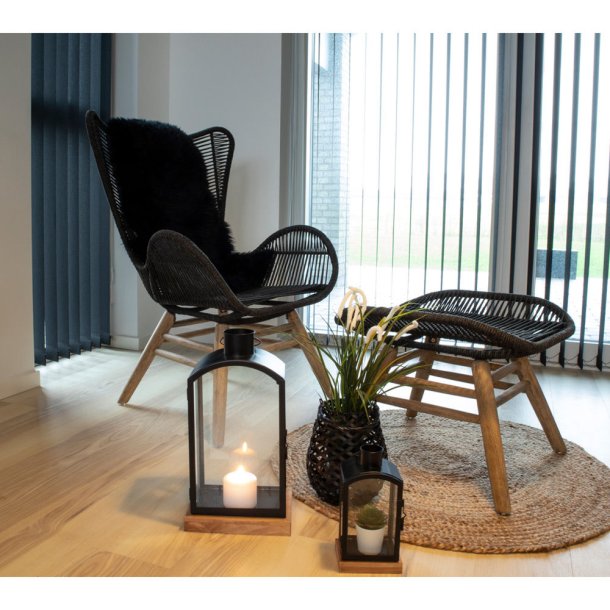 gte sort Lammeskind - 50 x 85 cm.