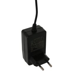 Manacor - gulvlampe i stl eller sort metal