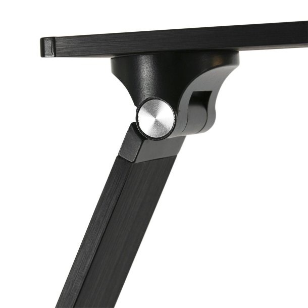 Manacor - gulvlampe i stl eller sort metal