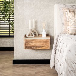 Cerro - Sengebord vghngt i mango og travertin, hjde 19 cm.